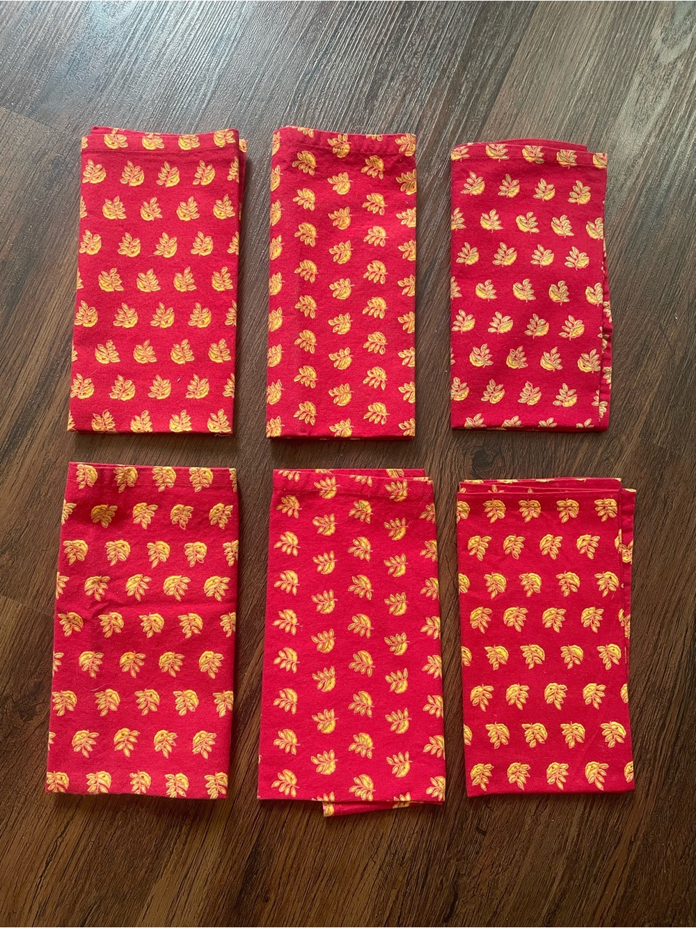 VTG Dept 56 “Time To Celebrate”Cotton 15.5x15.5” Red Napkins Leaves Set Of 6